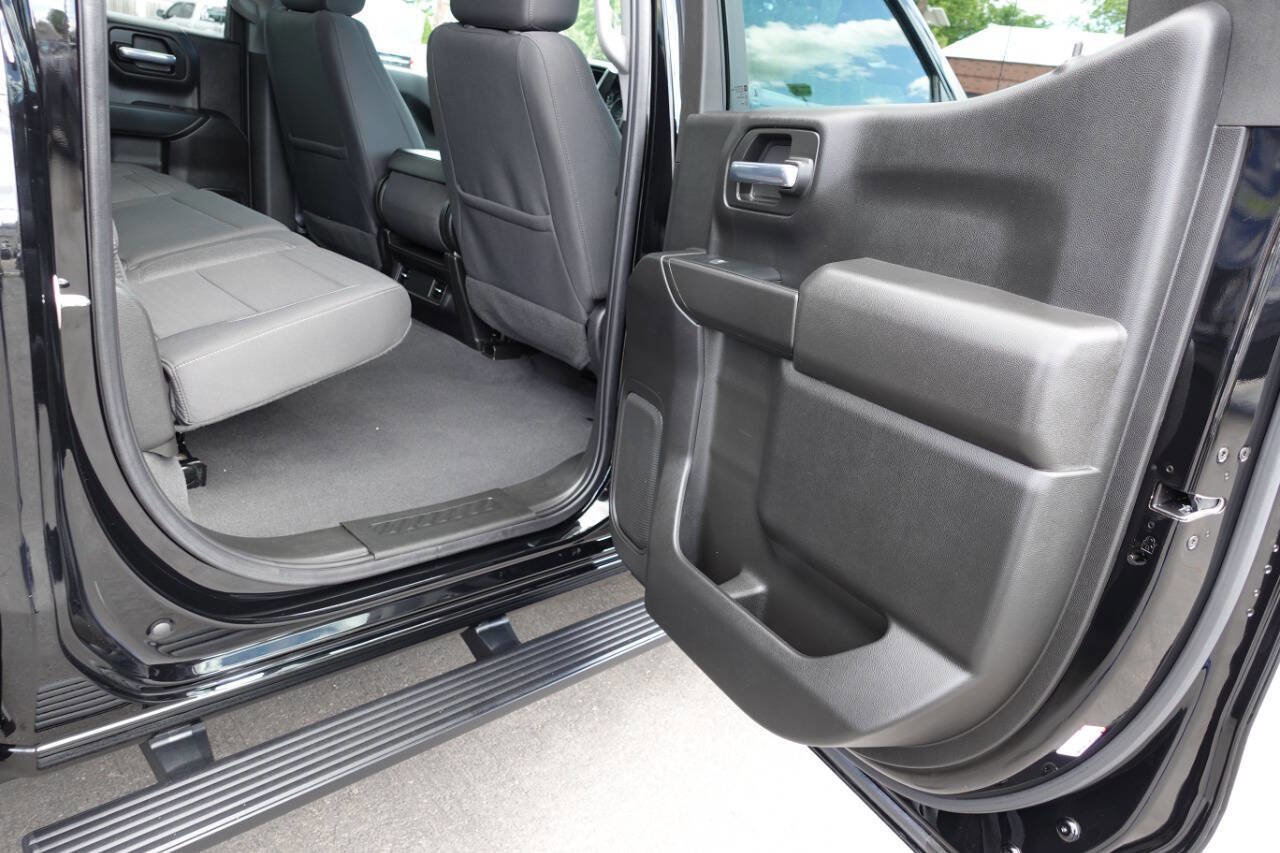 Used 2023 Chevrolet Silverado 1500 Custom AWD/4WD image 28