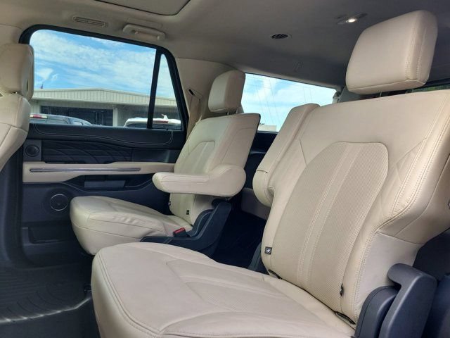 Used 2022 Ford Expedition Max Platinum AWD/4WD image 20