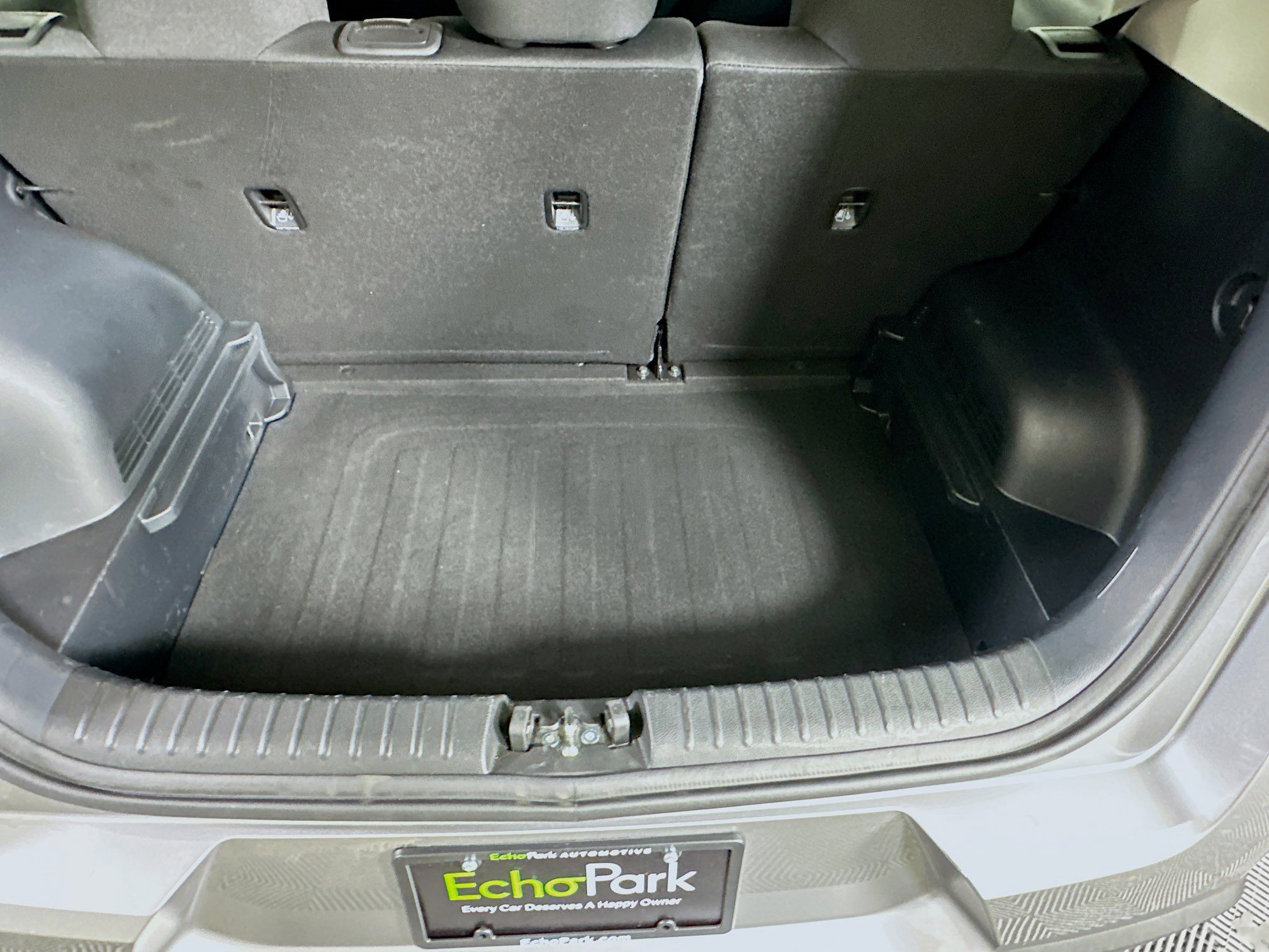 Used 2025 Kia Soul LX w/ LX Technology Package FWD image 27