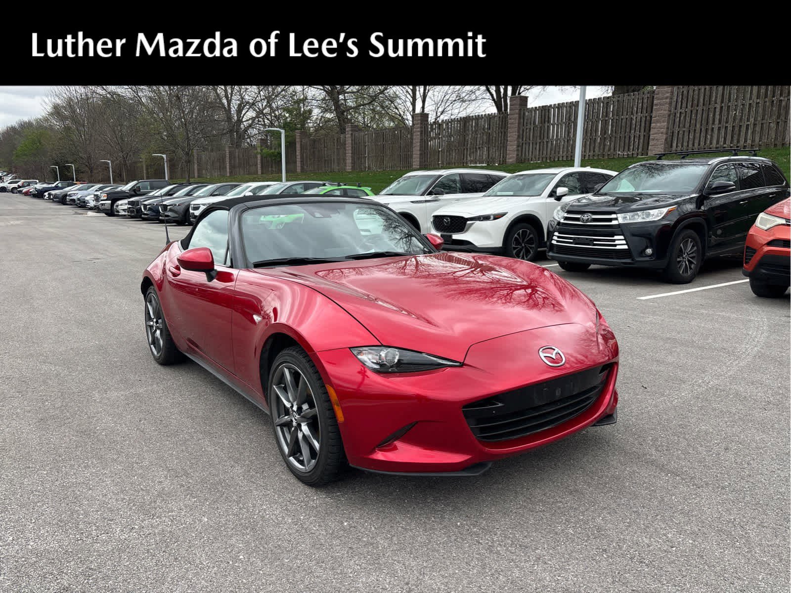 Used 2016 MAZDA MX-5 Miata Grand Touring image 1
