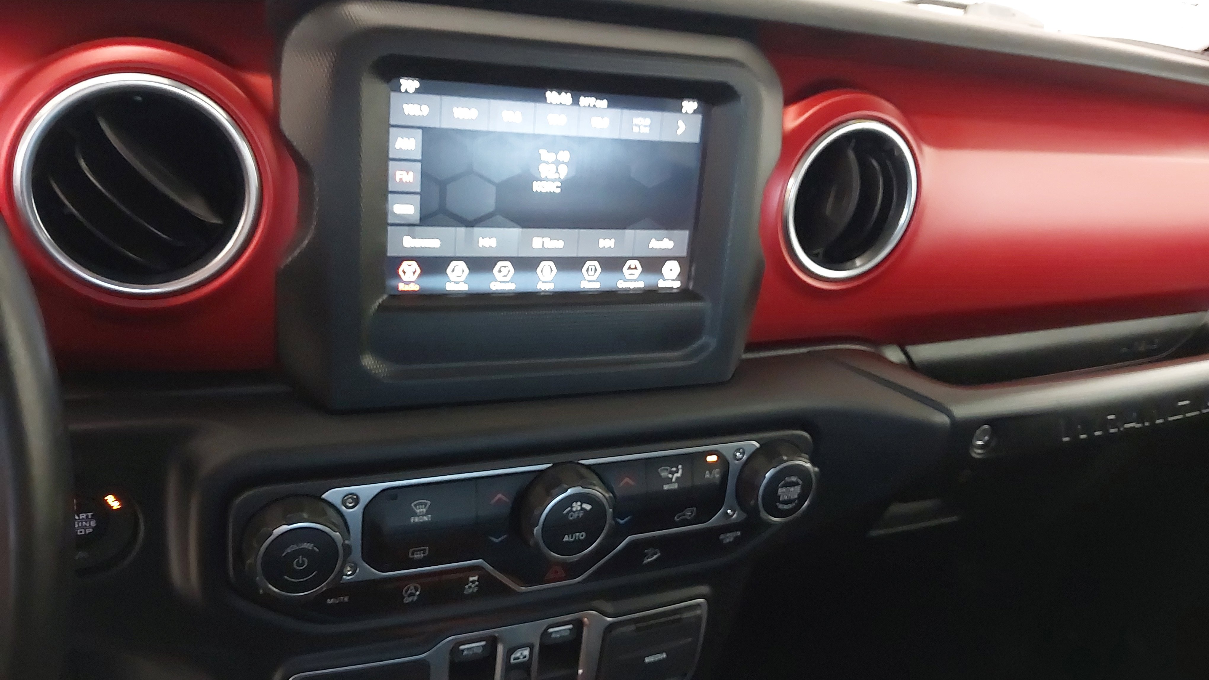 Used 2018 Jeep Wrangler Unlimited Rubicon AWD/4WD image 20