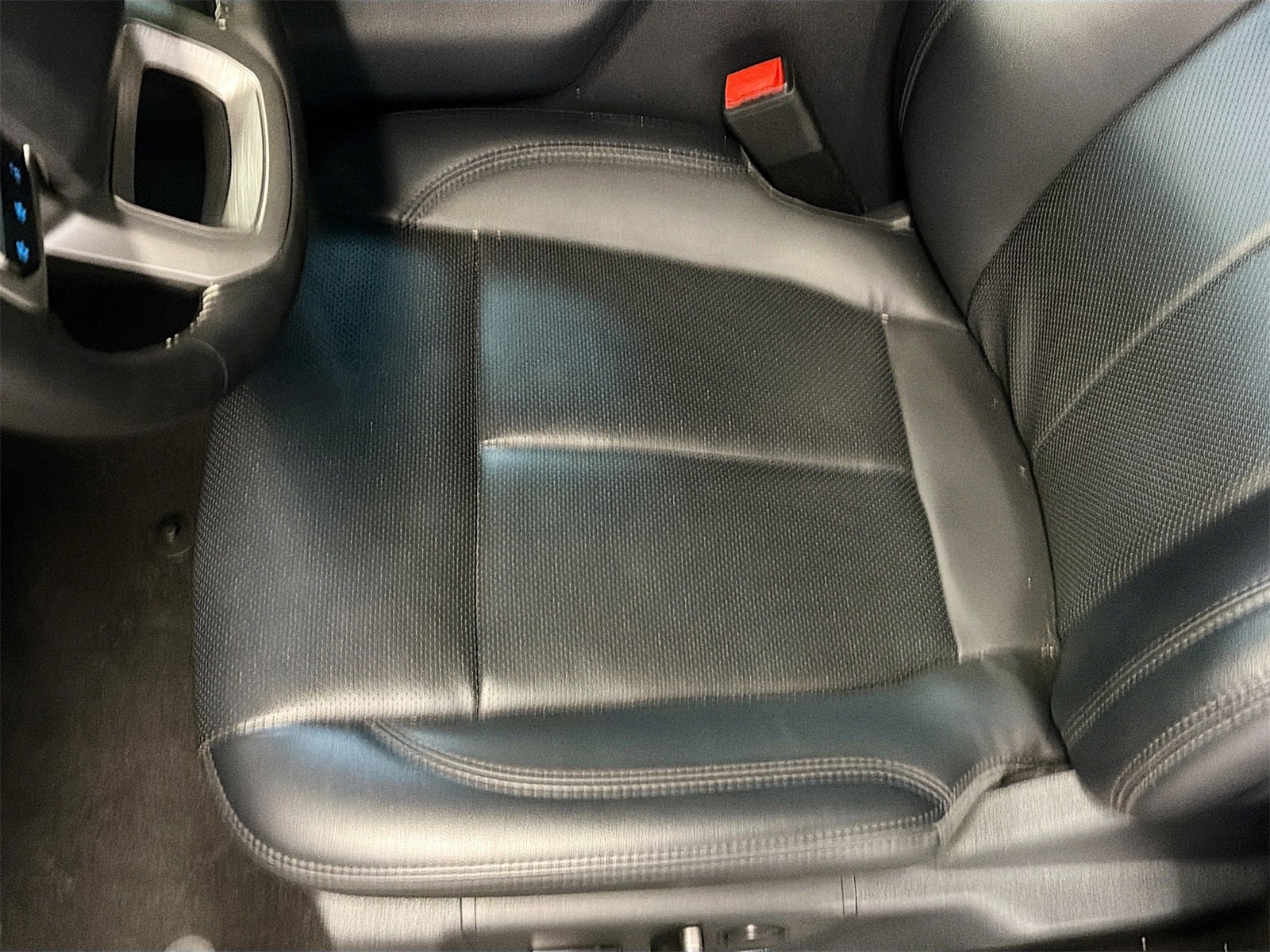 Used 2024 Ford Expedition XLT image 19