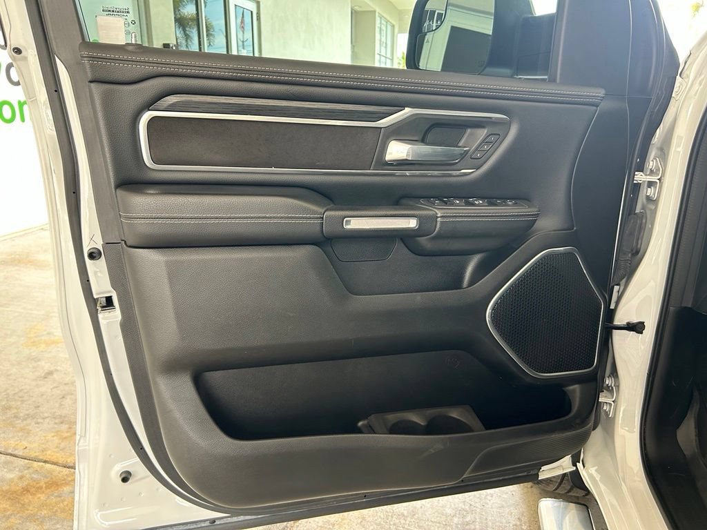 Used 2023 RAM 1500 Laramie AWD/4WD image 43