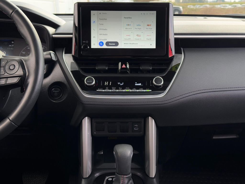Certified 2025 Toyota Corolla Cross Hybrid Nightshade w/ Moonroof Package image 17