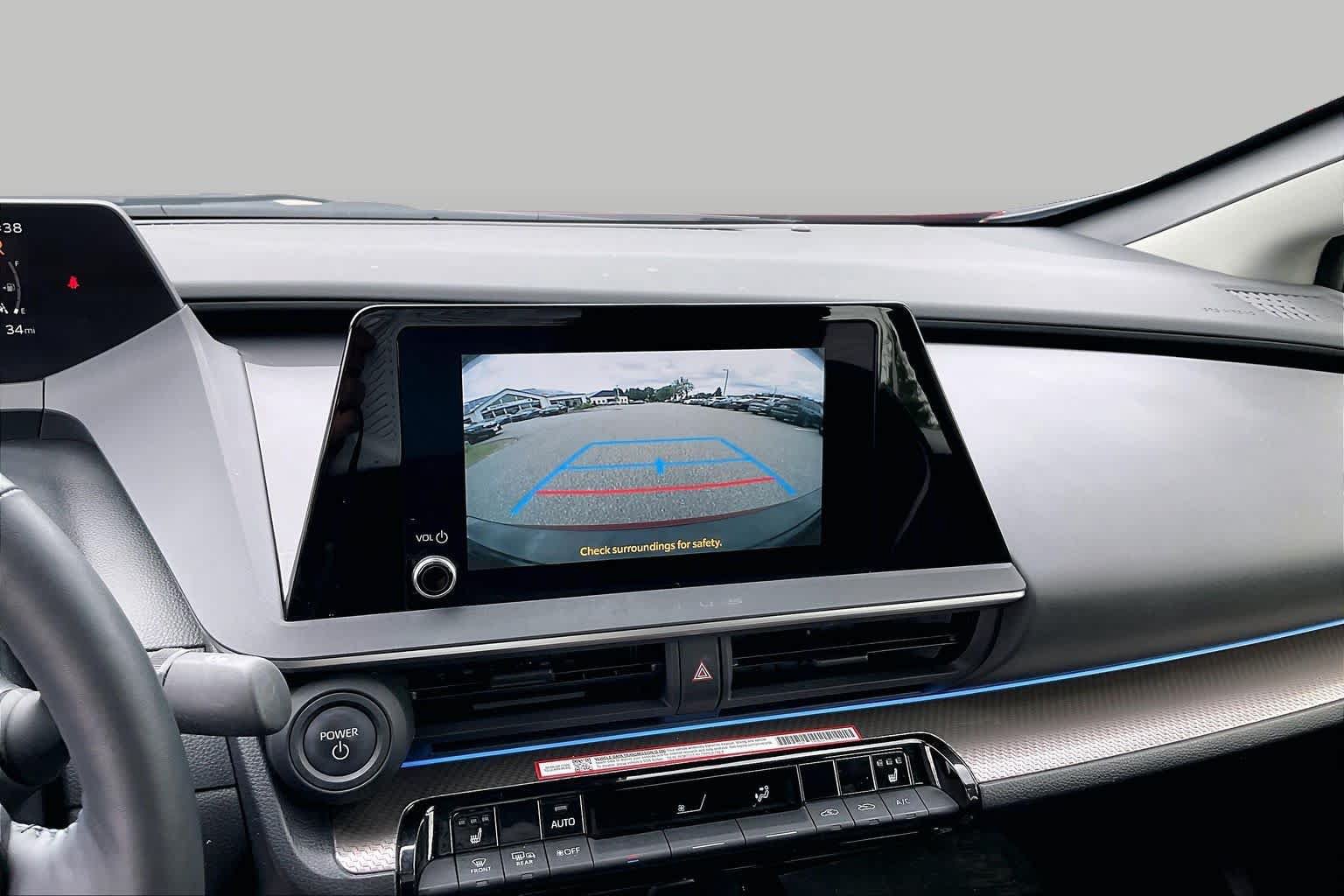 Used 2024 Toyota Prius XLE AWD/4WD image 28