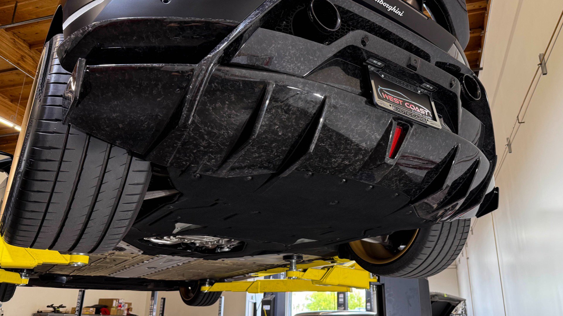 Used 2018 Lamborghini Huracan Performante image 80