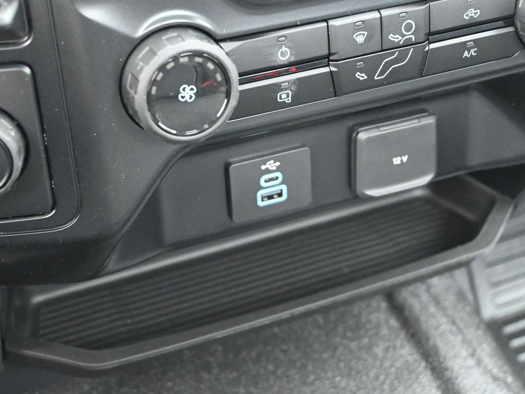 New 2026 Ford F350 XL w/ XL Chrome Package image 17