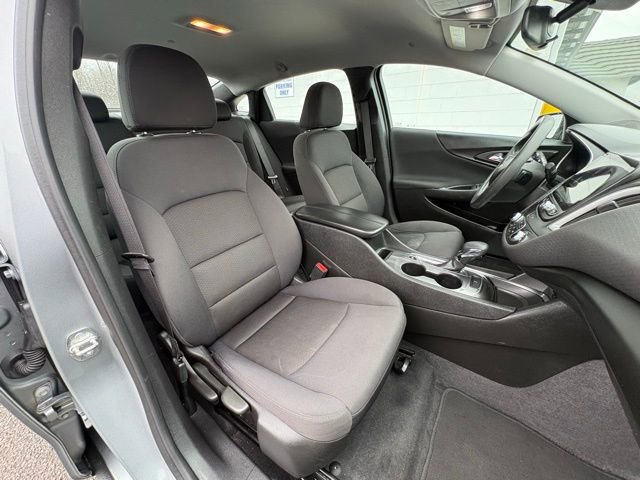 Used 2023 Chevrolet Malibu LT image 38