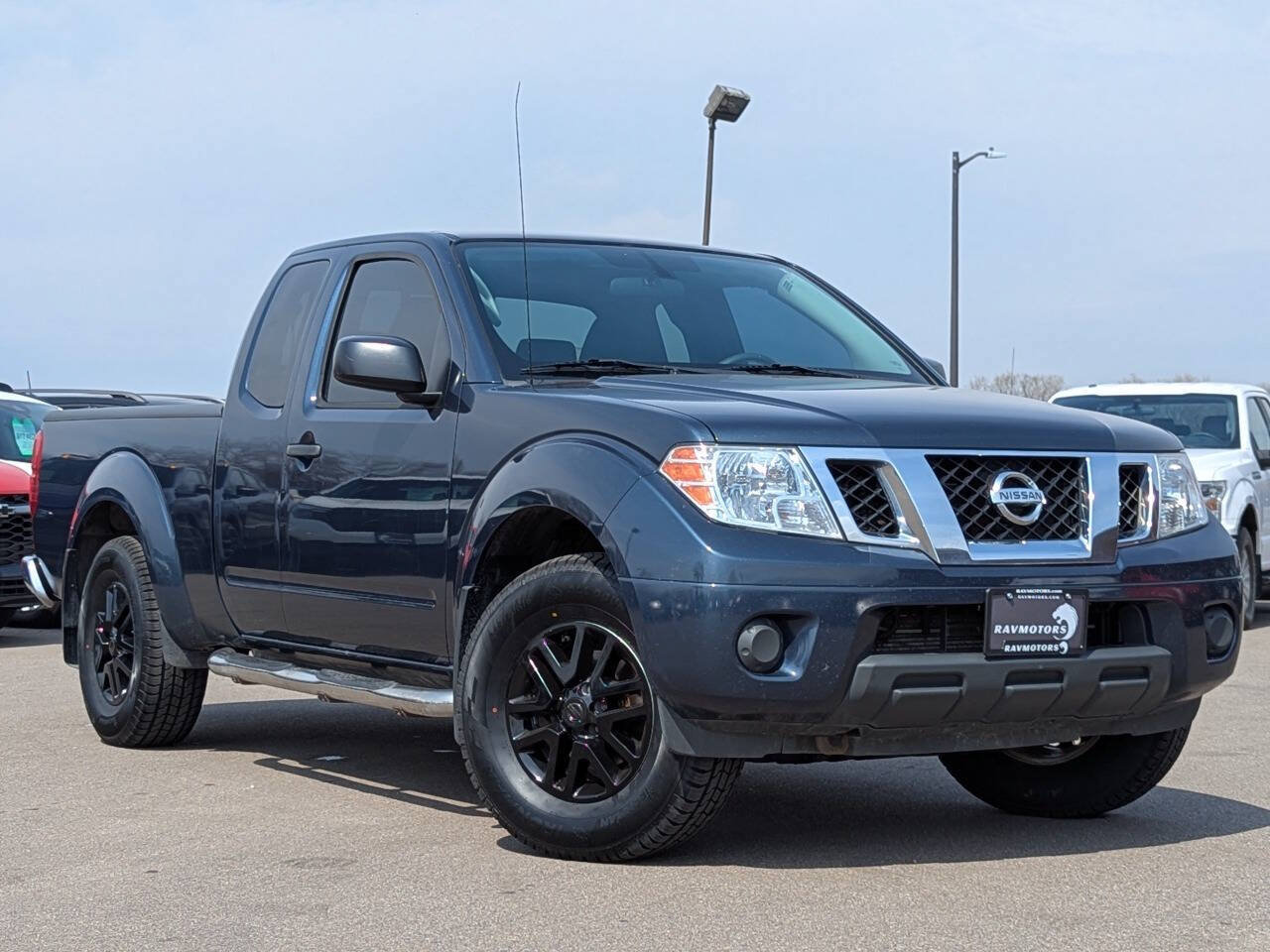 Used 2019 Nissan Frontier SV AWD/4WD image 29