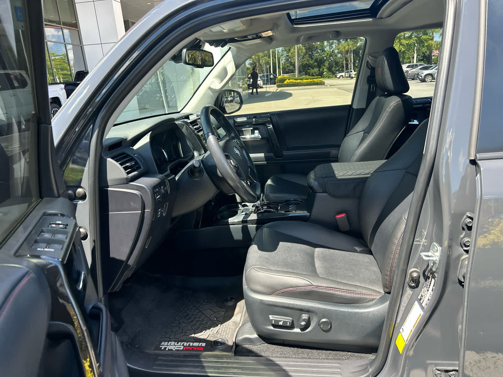 Used 2024 Toyota 4Runner TRD Pro AWD/4WD image 8