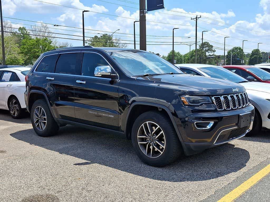 Used 2017 Jeep Grand Cherokee Limited w/ Luxury Group II AWD/4WD image 2