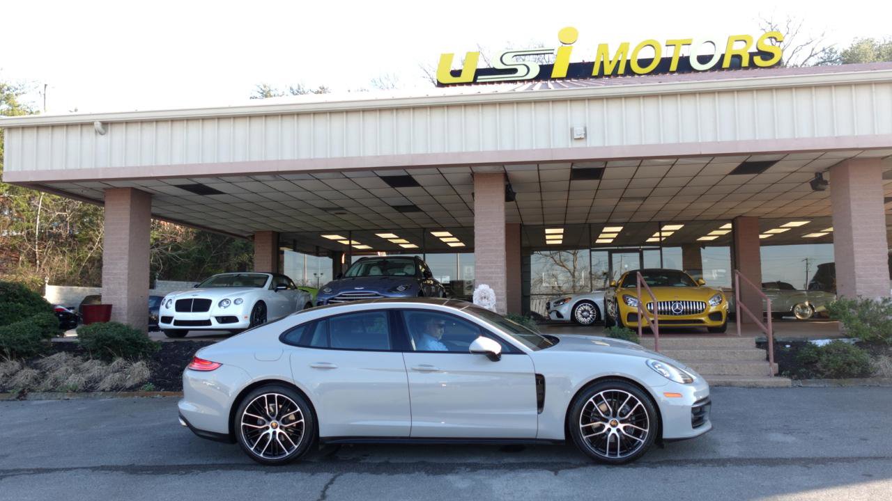 Used 2023 Porsche Panamera 4 w/ Premium Package image 2