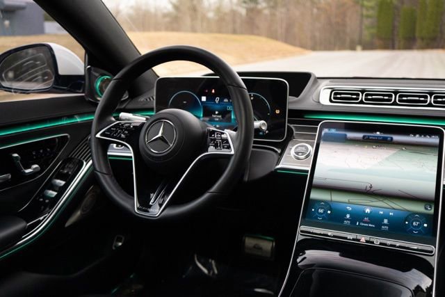 Used 2023 Mercedes-Benz Maybach S 580 4MATIC image 37