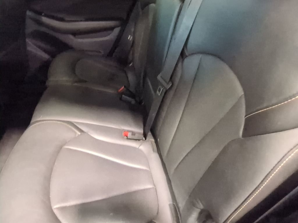 Used 2017 Buick Envision Essence image 18