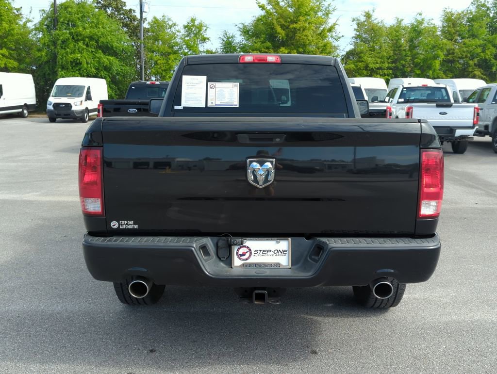 Used 2015 RAM 1500 Express RWD image 6