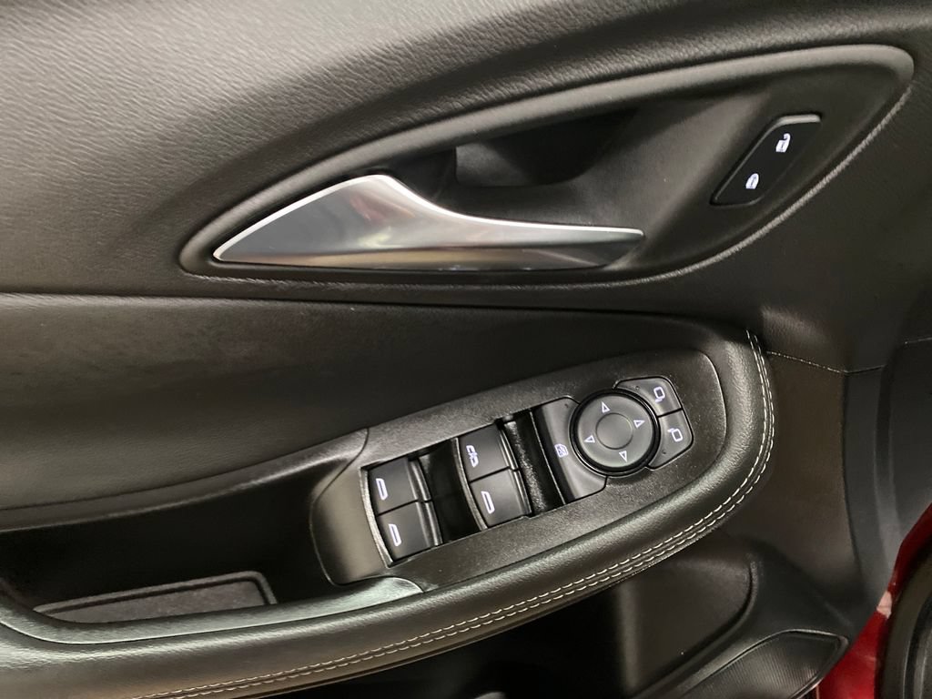 Used 2023 Buick Encore GX Select w/ Safety Package II AWD/4WD image 10