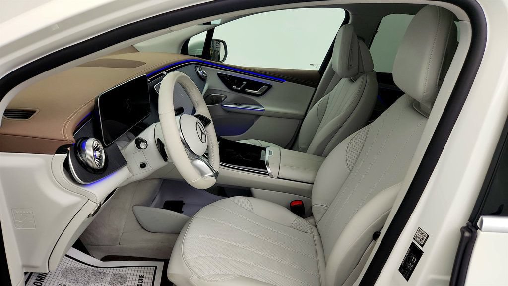 Used 2025 Mercedes-Benz EQE 350+ SUV image 19