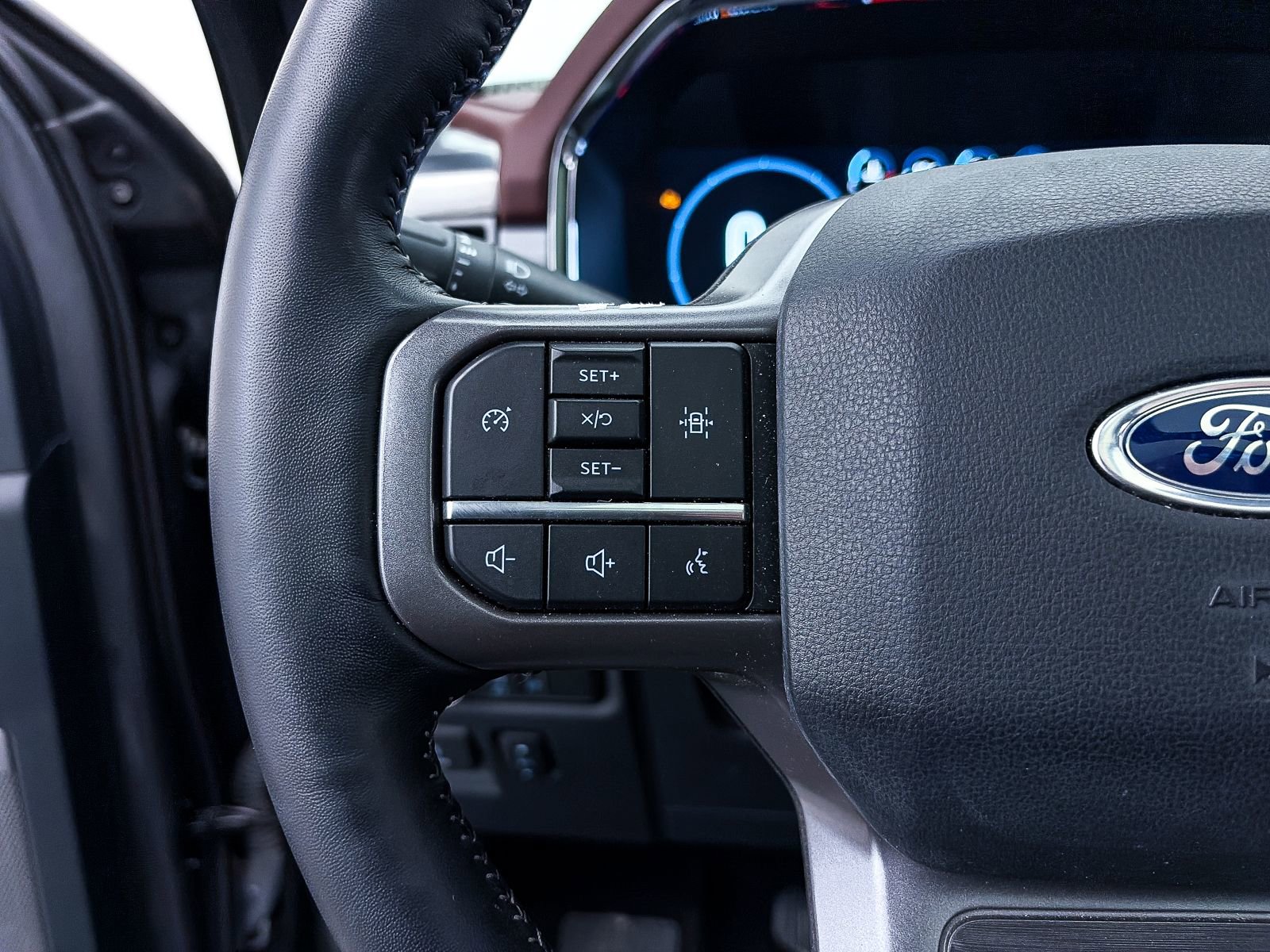 Used 2021 Ford F150 Lariat image 35