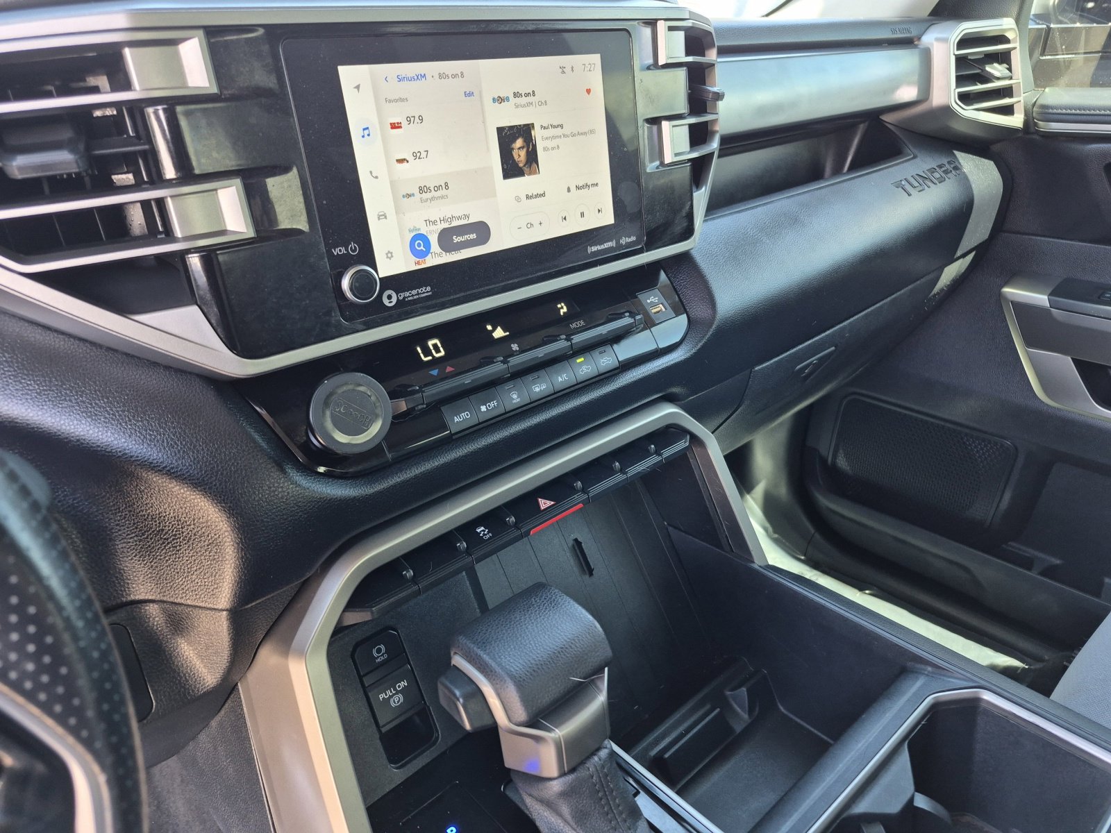 Used 2023 Toyota Tundra SR5 w/ SR5 Convenience Package AWD/4WD image 11