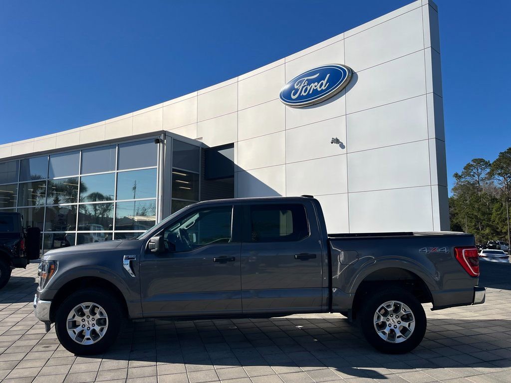 Used 2023 Ford F150 XLT image 3