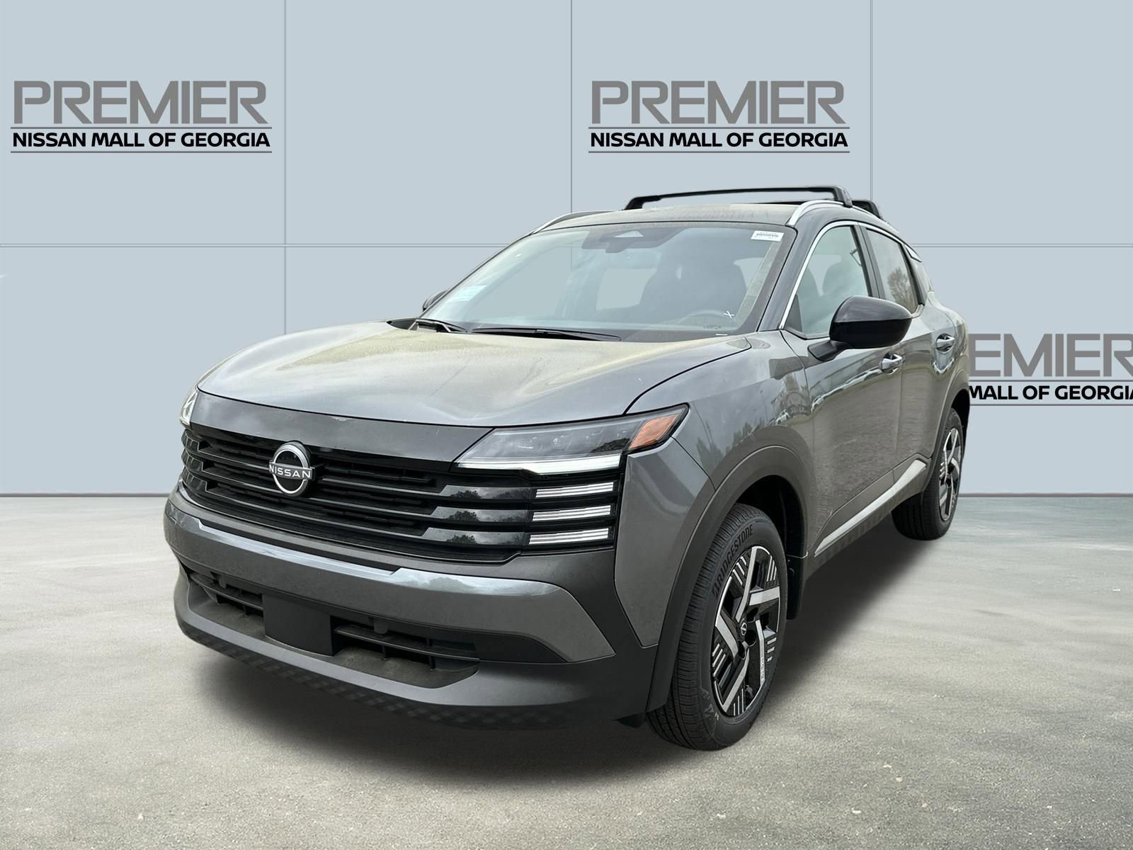 New 2026 Nissan Kicks SV w/ Cold Weather Package