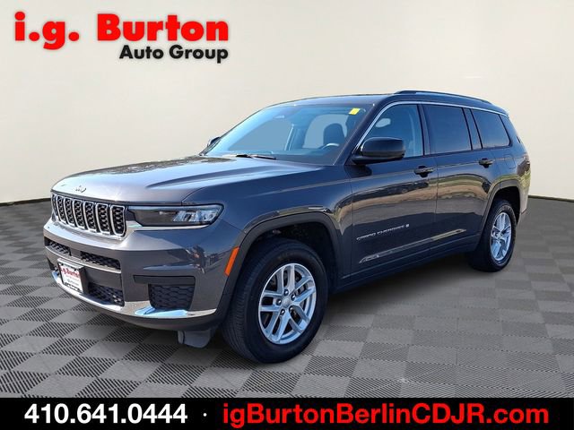 Used 2023 Jeep Grand Cherokee L Laredo RWD image 3