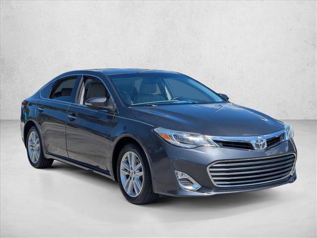 Used 2014 Toyota Avalon XLE image 3