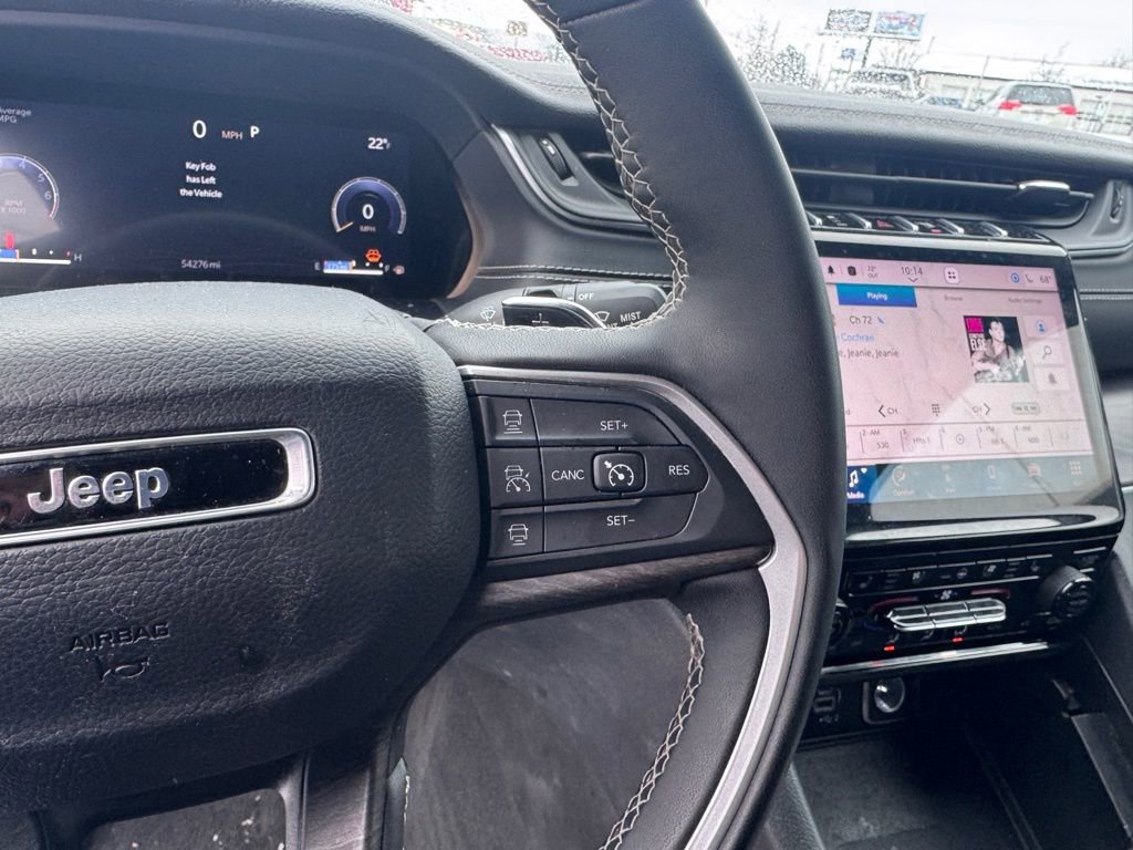 Used 2024 Jeep Grand Cherokee L Limited w/ Luxury Tech Group II image 16