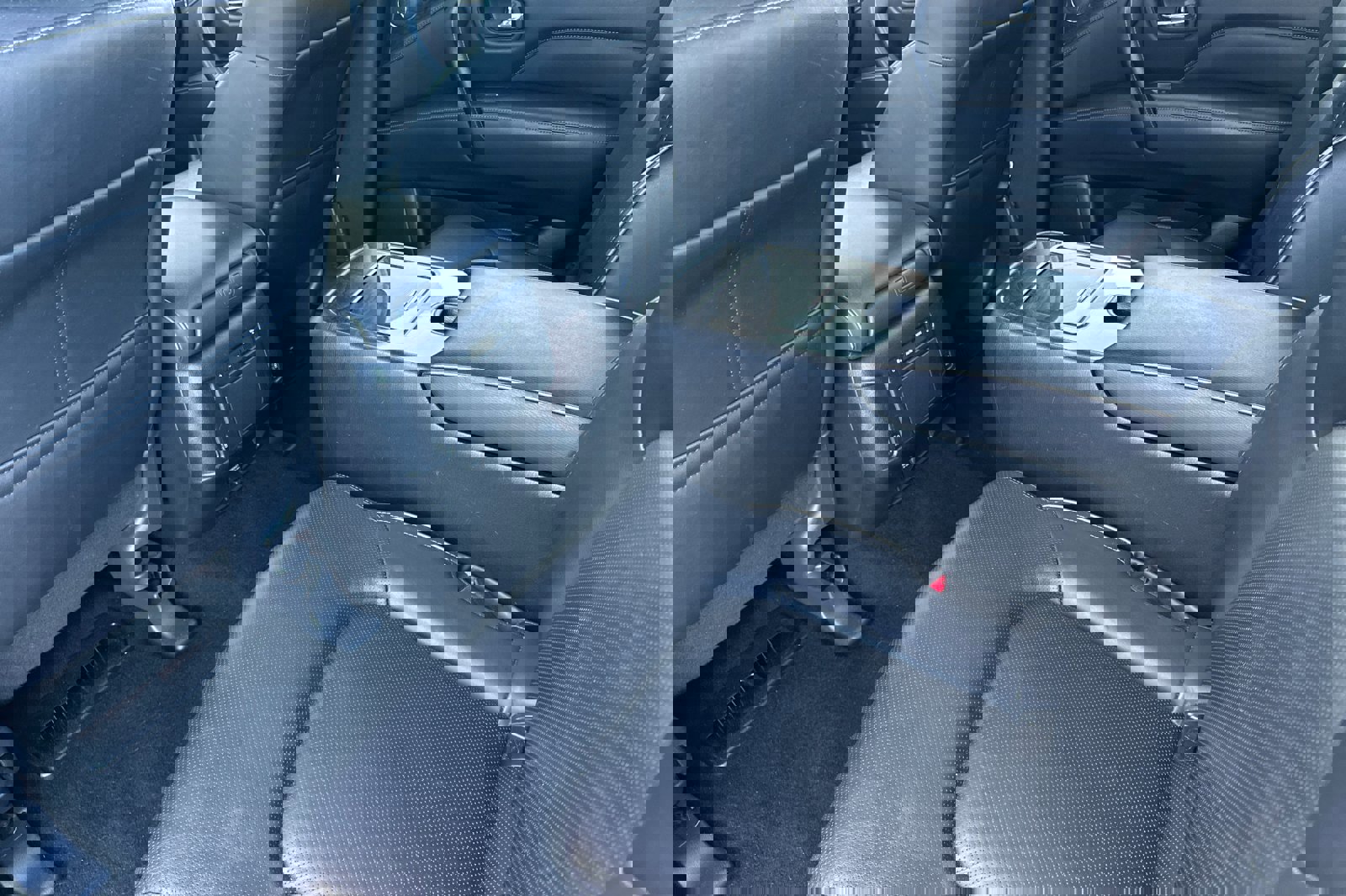 Used 2023 INFINITI QX80 Luxe w/ Cargo Package image 12