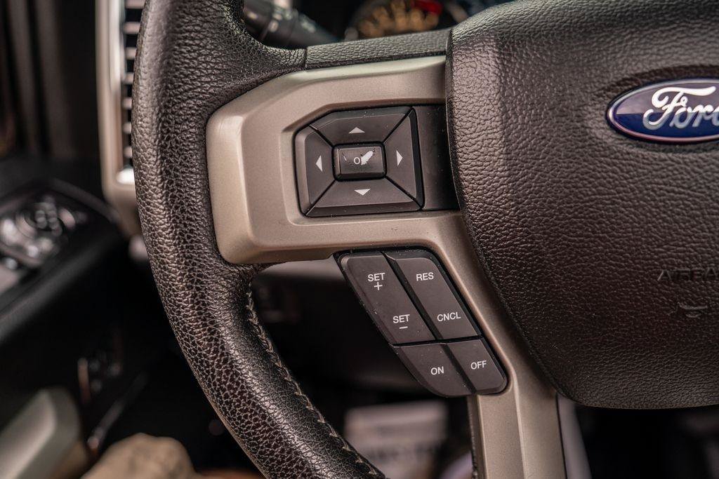 Used 2016 Ford F150 Lariat w/ Equipment Group 502A Luxury AWD/4WD image 35