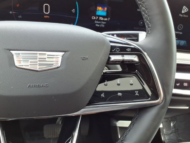 Used 2025 Cadillac Lyriq Luxury AWD/4WD image 35