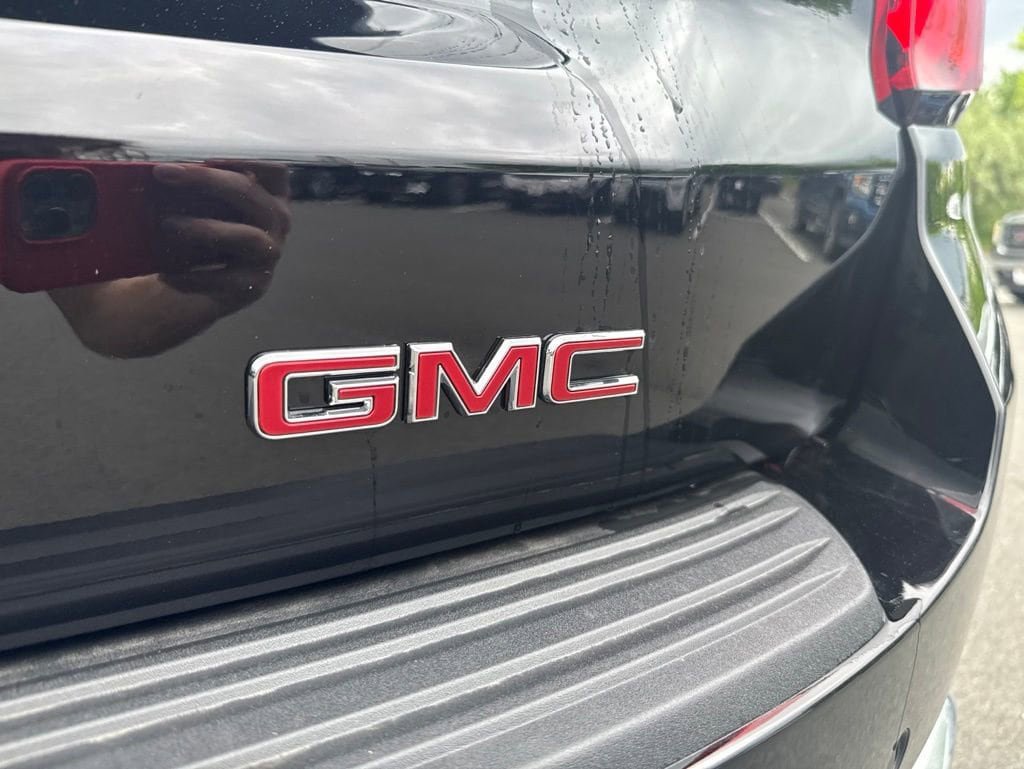 New 2026 GMC Yukon XL Denali w/ Denali Reserve Package AWD/4WD image 75
