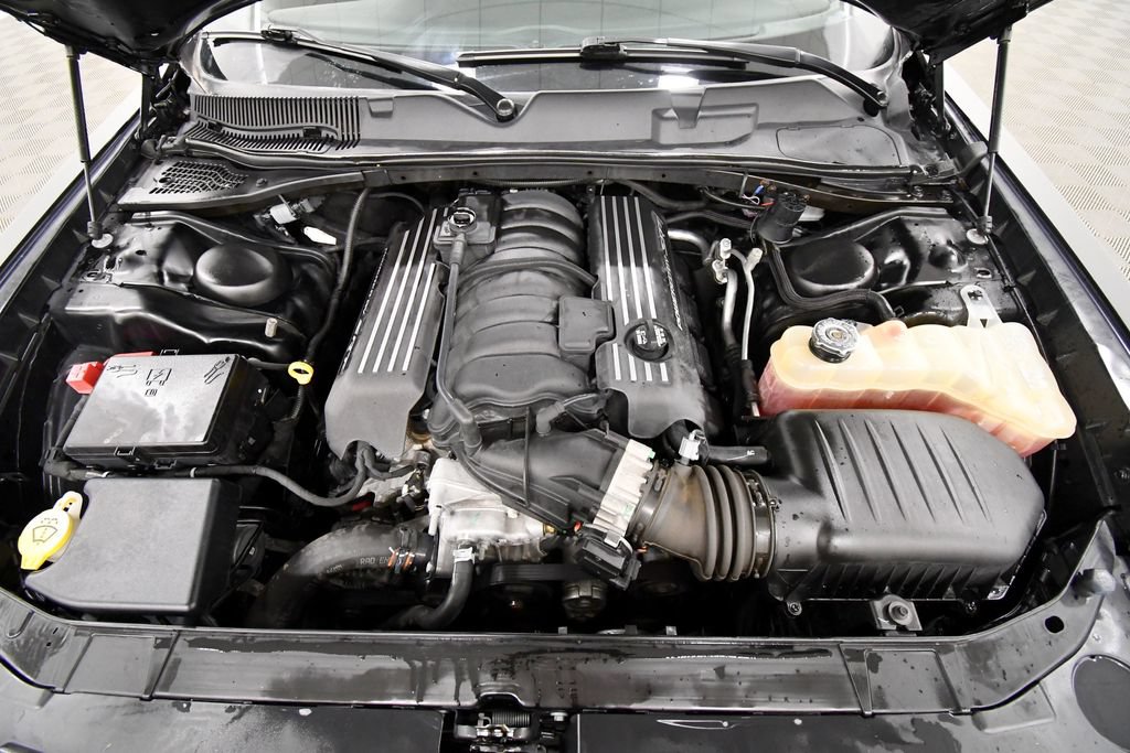 Used 2020 Dodge Challenger R/T Scat Pack RWD image 12