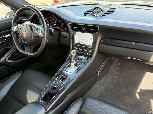 Used 2015 Porsche 911 Carrera GTS w/ Bose Audio Package RWD image 27
