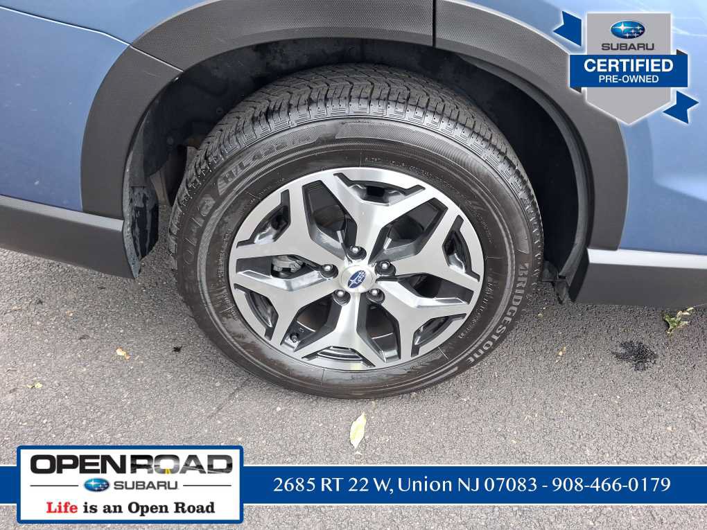 Certified 2023 Subaru Forester Premium AWD/4WD image 12