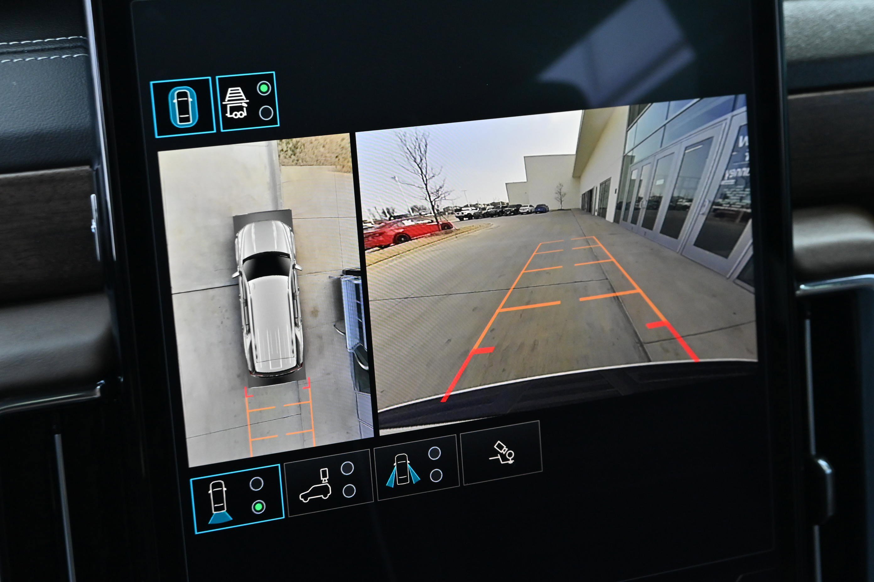 Used 2025 GMC Yukon Denali Ultimate image 17