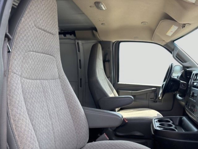 Used 2021 Chevrolet Express 2500 Extended w/ Driver Convenience Package RWD image 34