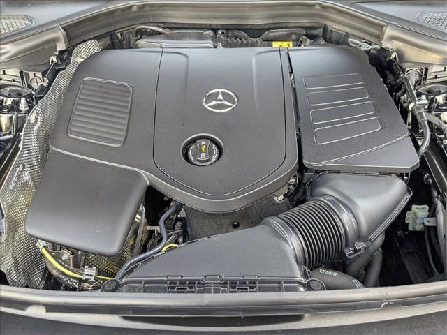 Used 2025 Mercedes-Benz GLC 300 4MATIC image 21
