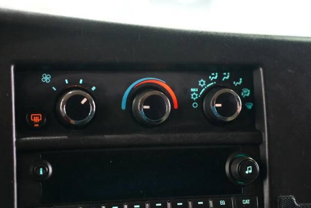 Used 2020 Chevrolet Express 2500 Extended RWD image 16