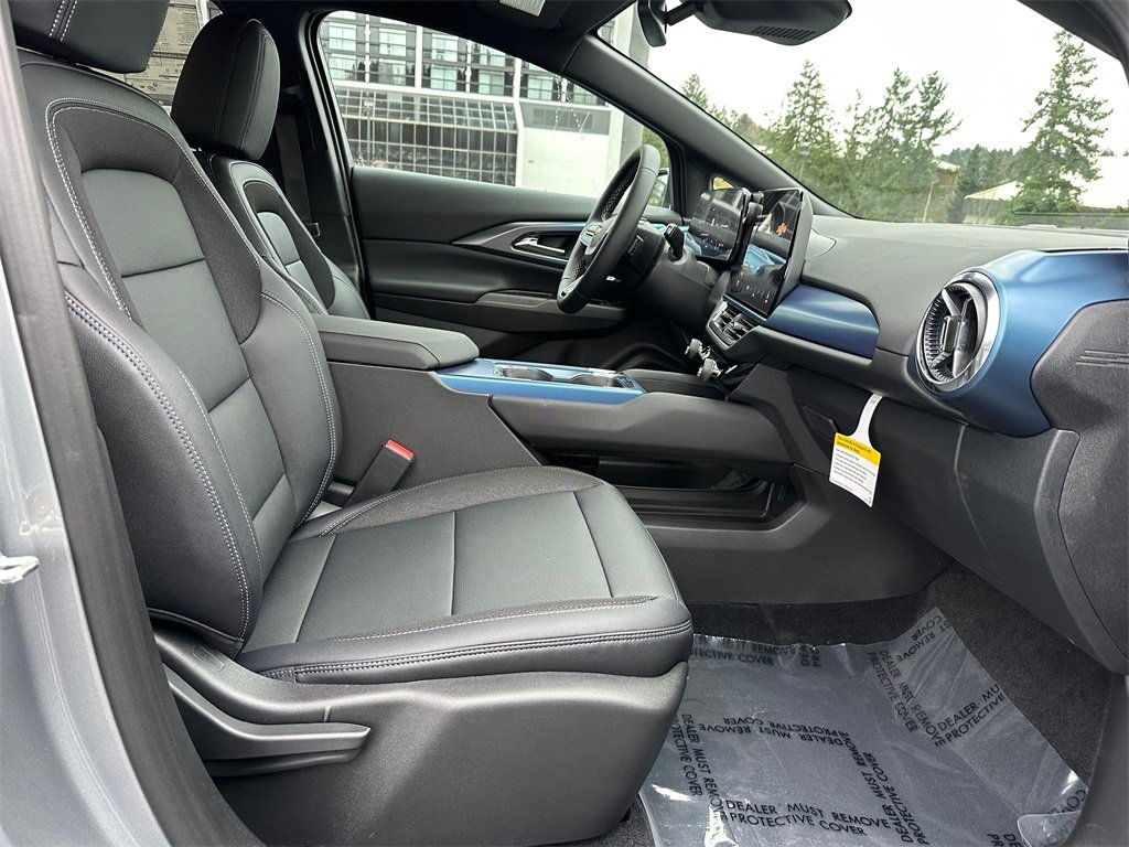 New 2026 Chevrolet Equinox EV LT image 10