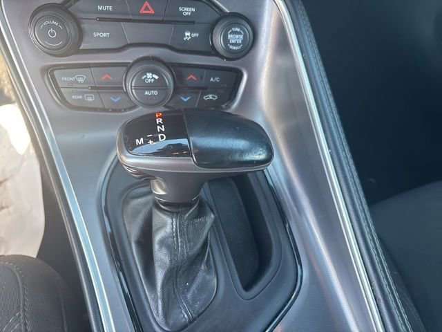 Used 2021 Dodge Challenger SXT image 18