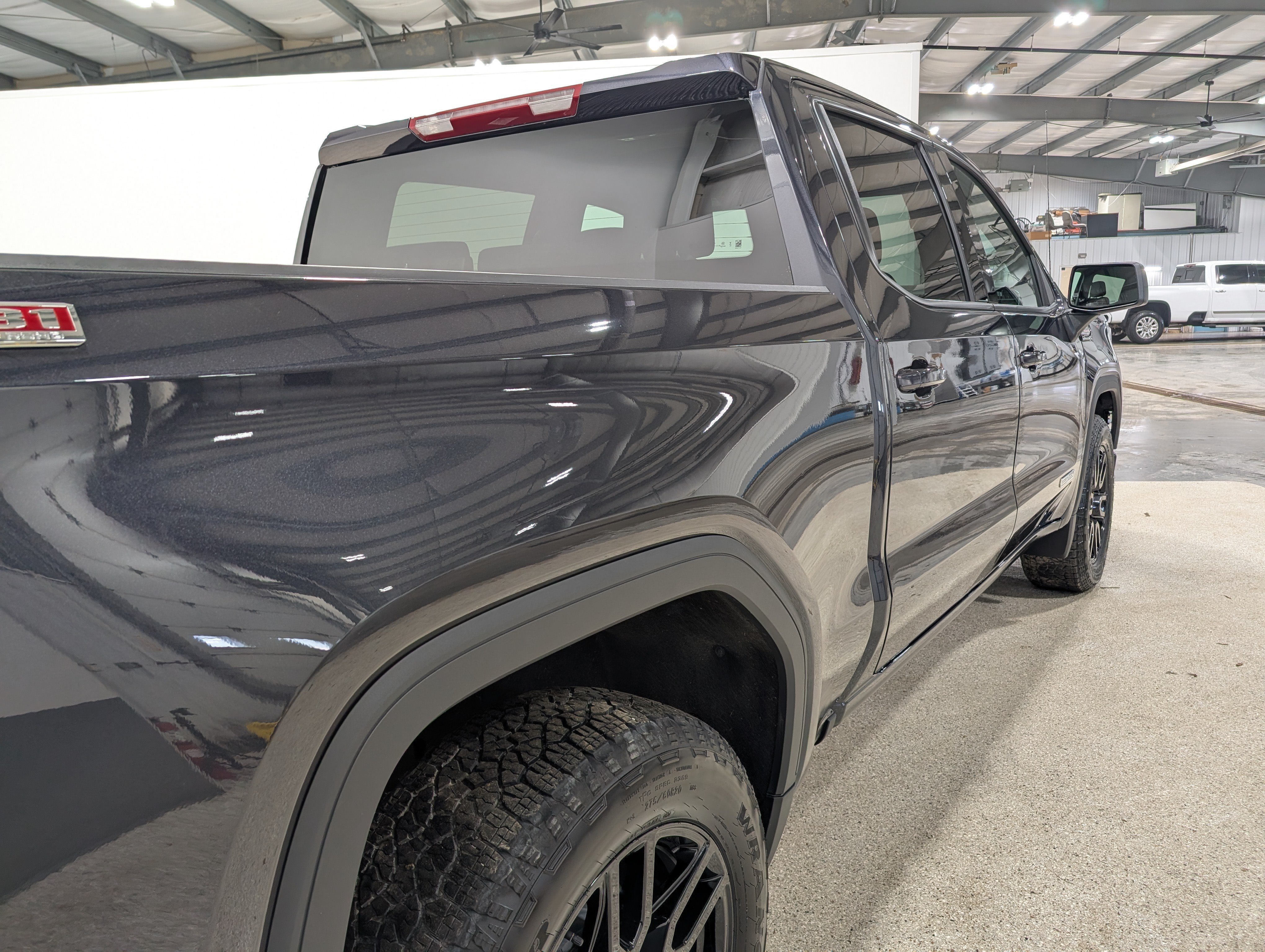 Used 2025 GMC Sierra 1500 Elevation w/ X31 Off-Road Package AWD/4WD image 3