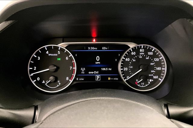 New 2025 Nissan Sentra SR w/ SR Premium Package image 25