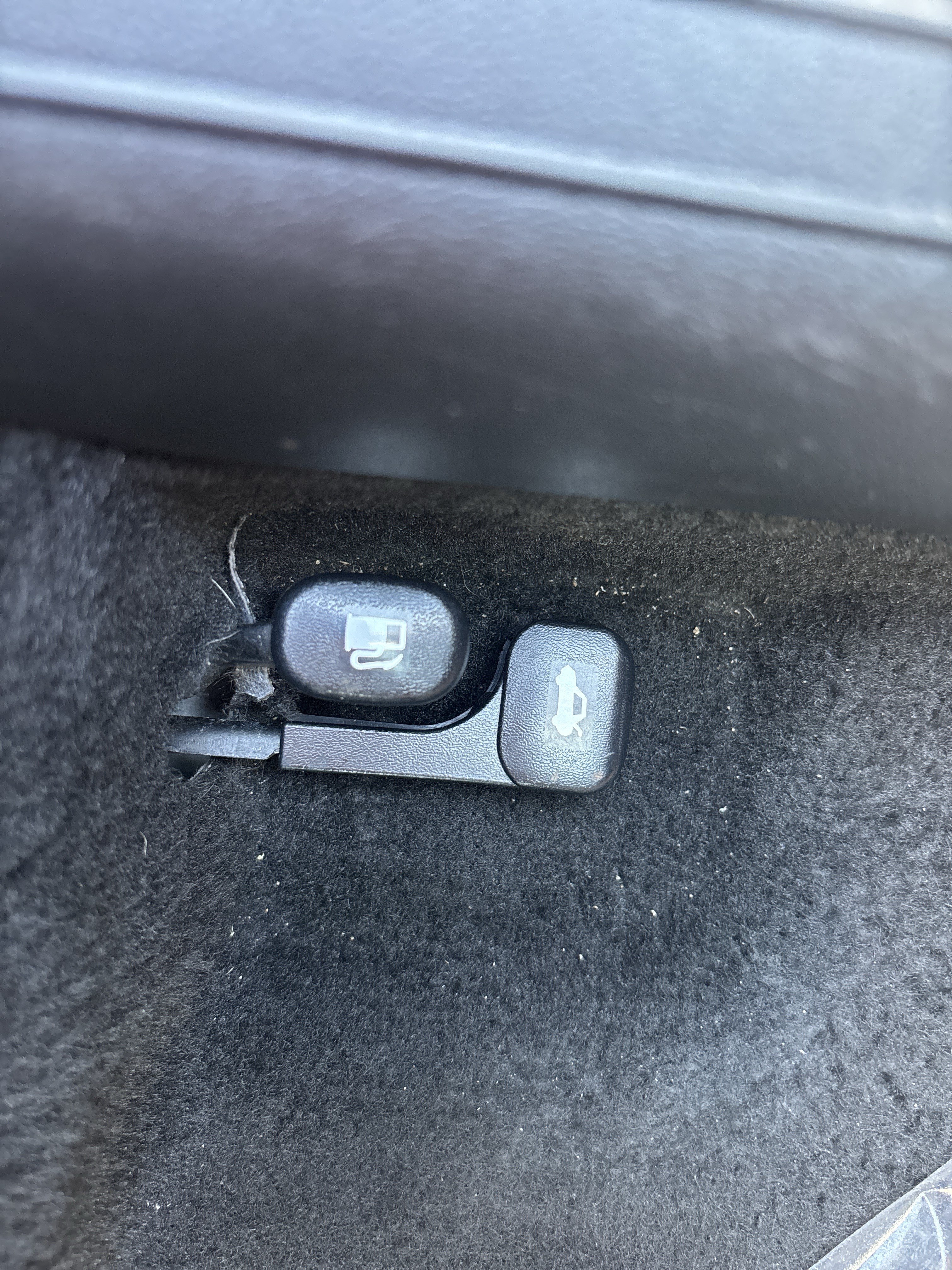 Used 2025 Hyundai Elantra Limited FWD image 23
