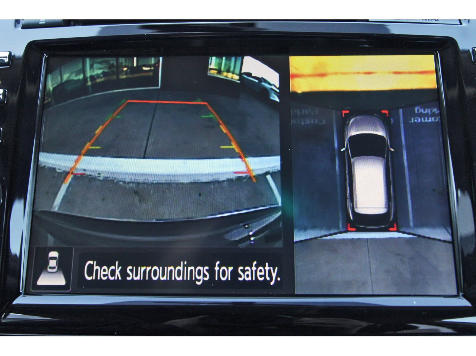 Used 2018 Nissan Murano SV w/ Premium Package FWD image 25