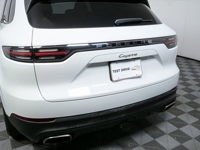 Used 2023 Porsche Cayenne image 36