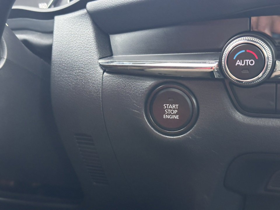 Used 2022 MAZDA CX-30 AWD 2.5 S w/ Premium Package image 29