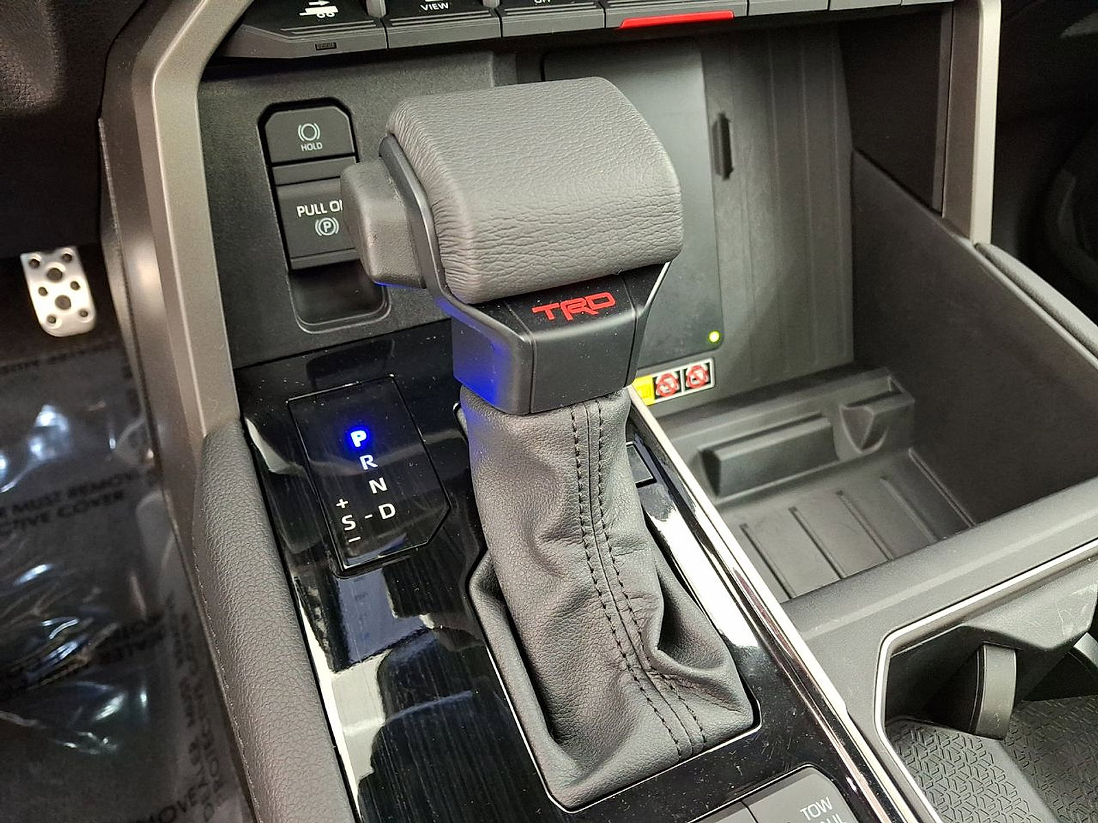 Certified 2025 Toyota Tundra Limited image 12