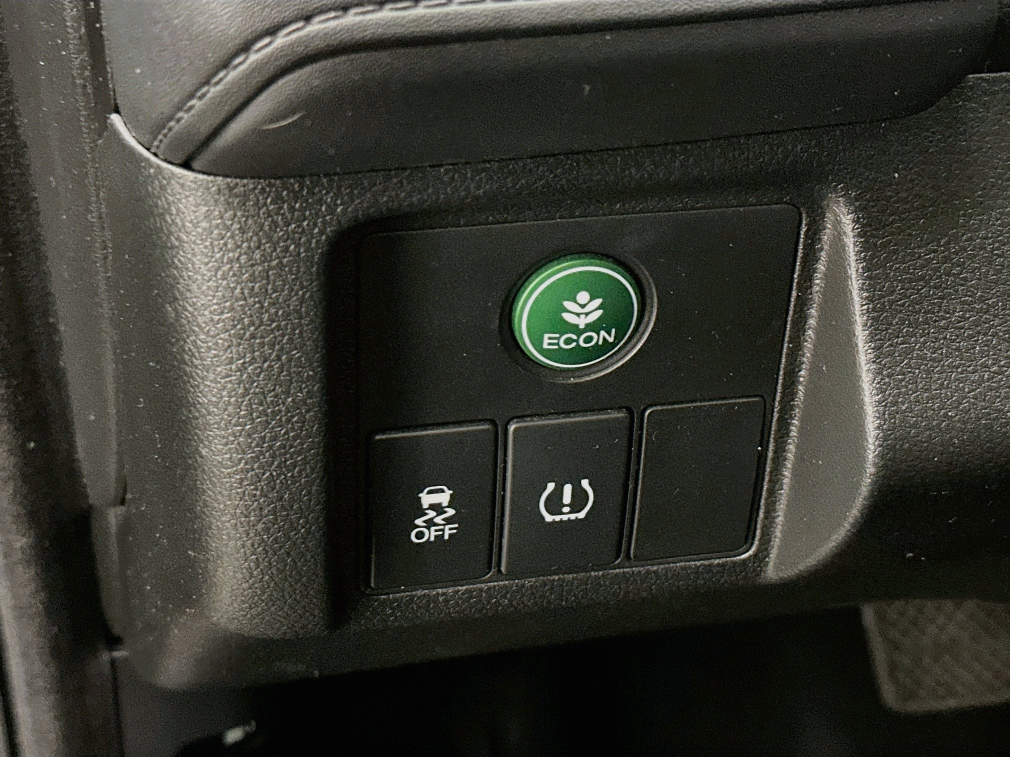 Used 2016 Honda HR-V LX image 17