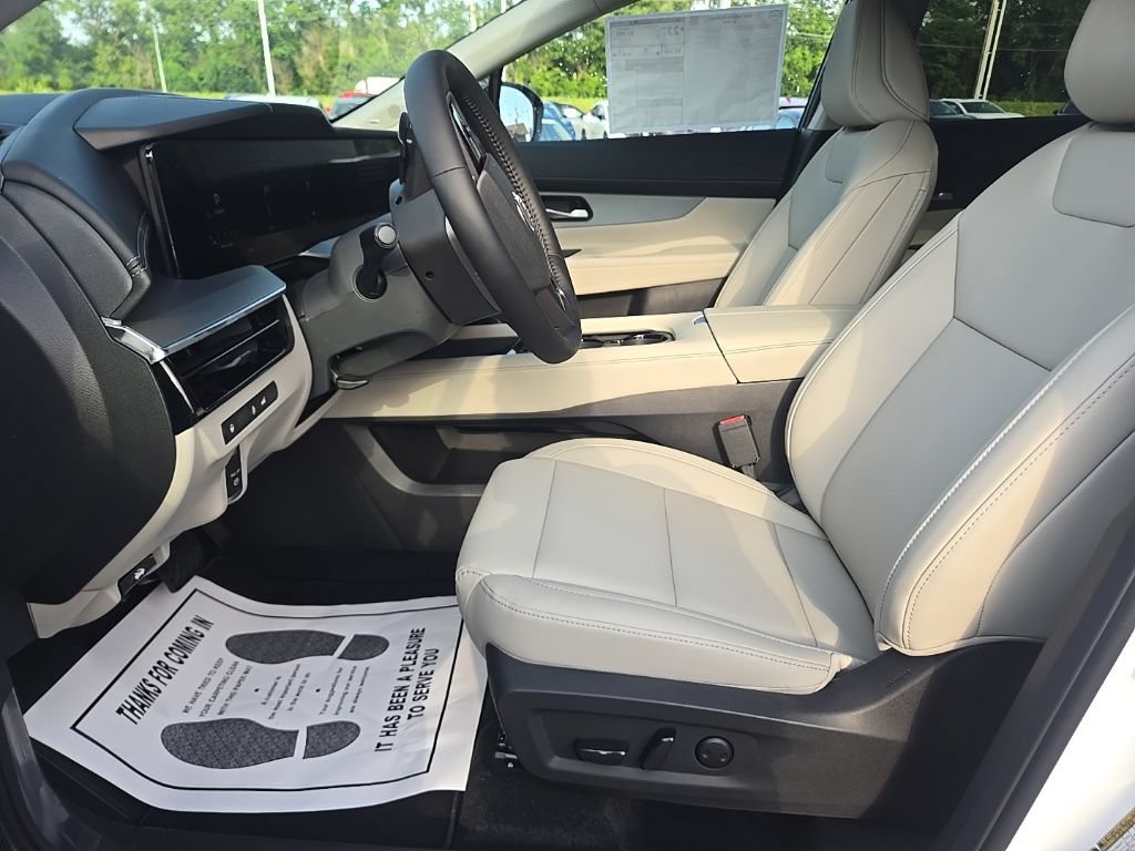 New 2025 Nissan Murano SL w/ Cargo Package AWD/4WD image 9